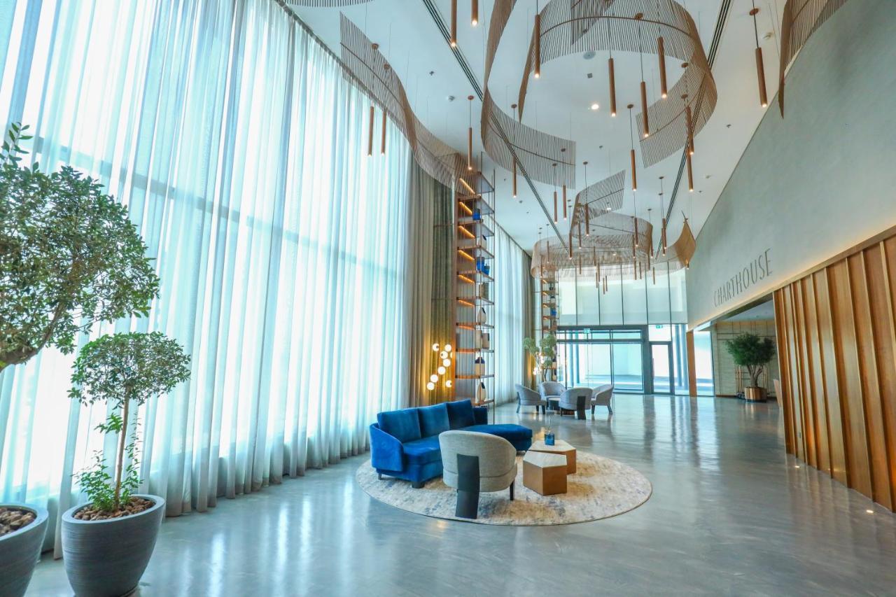 Hotel Charthouse Bahrain Manama Exterior foto Lobby