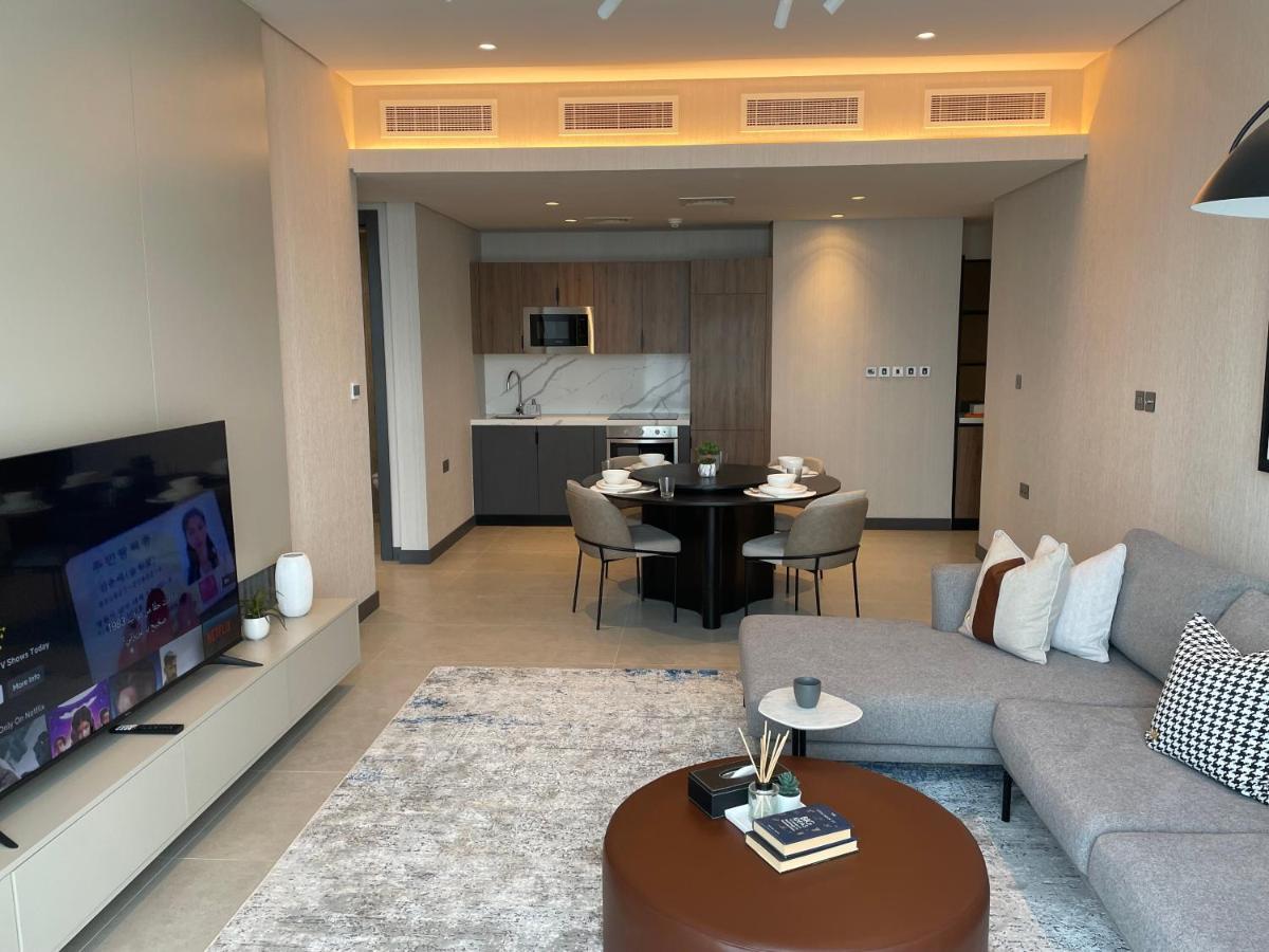 Hotel Charthouse Bahrain Manama Exterior foto A living room in a two-bedroom apartment